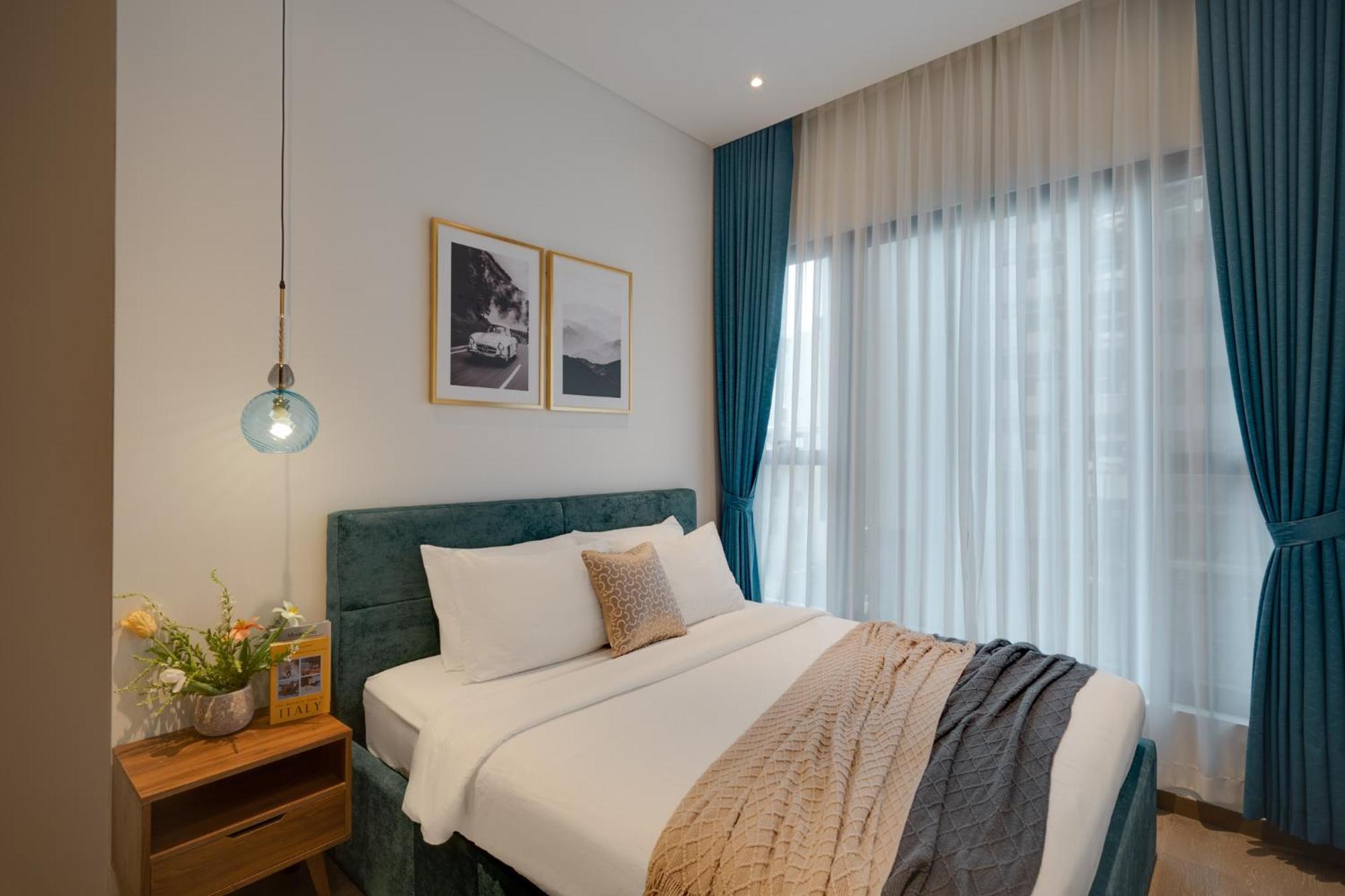Căn hộ Marq District 1 Elite Apartel By Ssens *